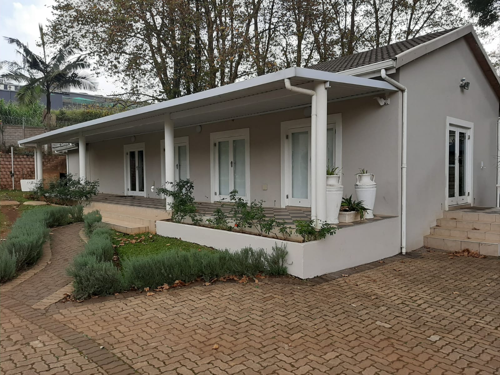 Maxi Carports team