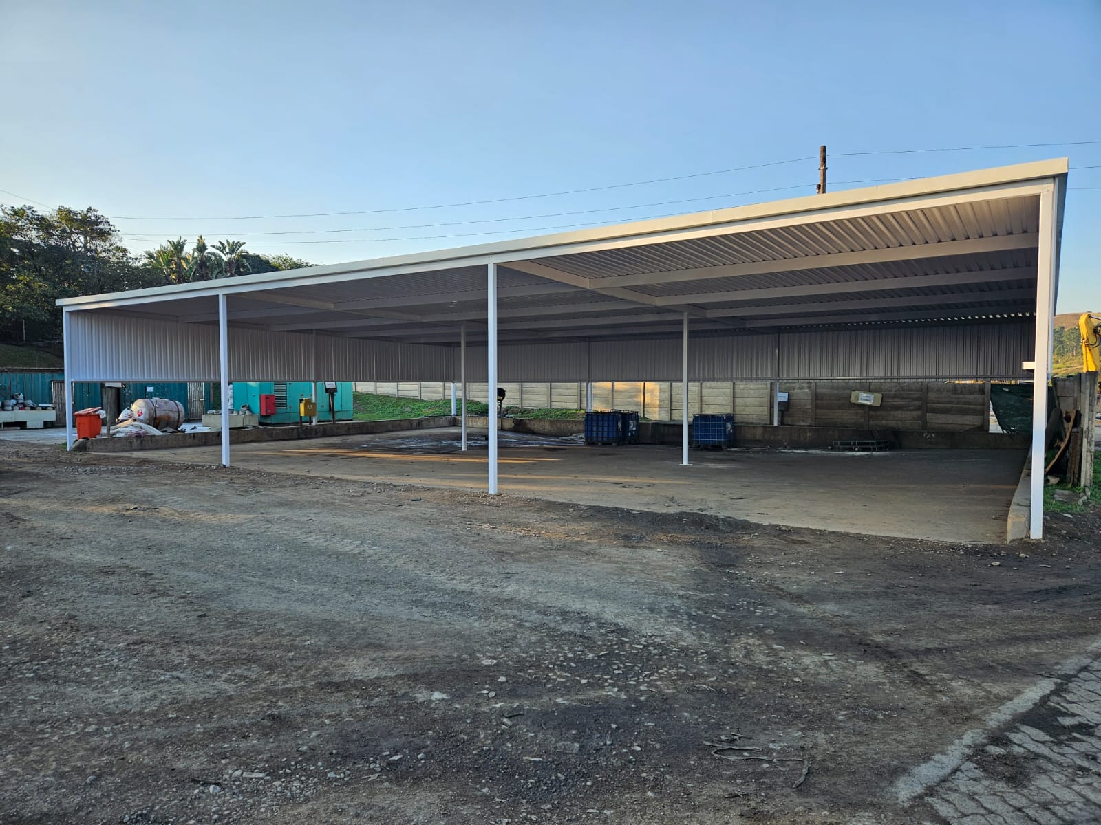 Free-standing Carport